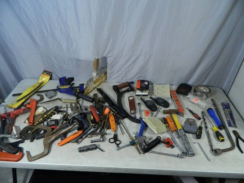 lot 124 image: Assorted Tools and Shop Supplies