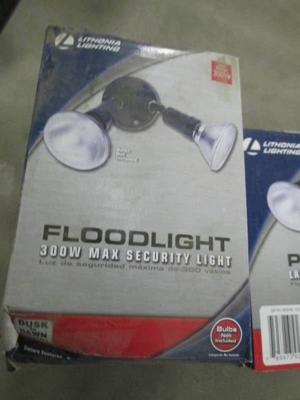 lot 231 image: Lot of 2 Lithonia Lighting 2-Light ...