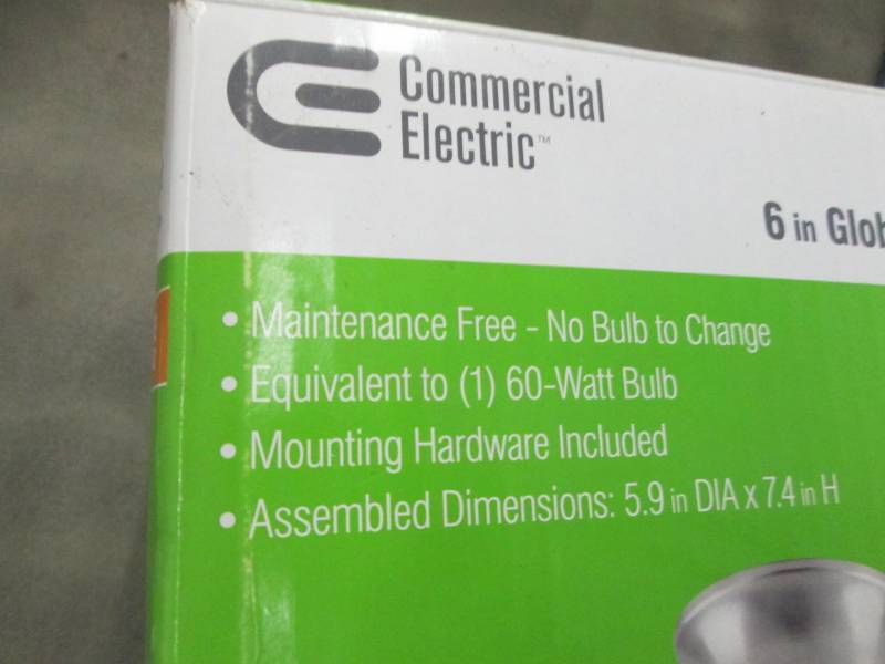 lot 270 image: Commercial Electric 1-Light Globe B...