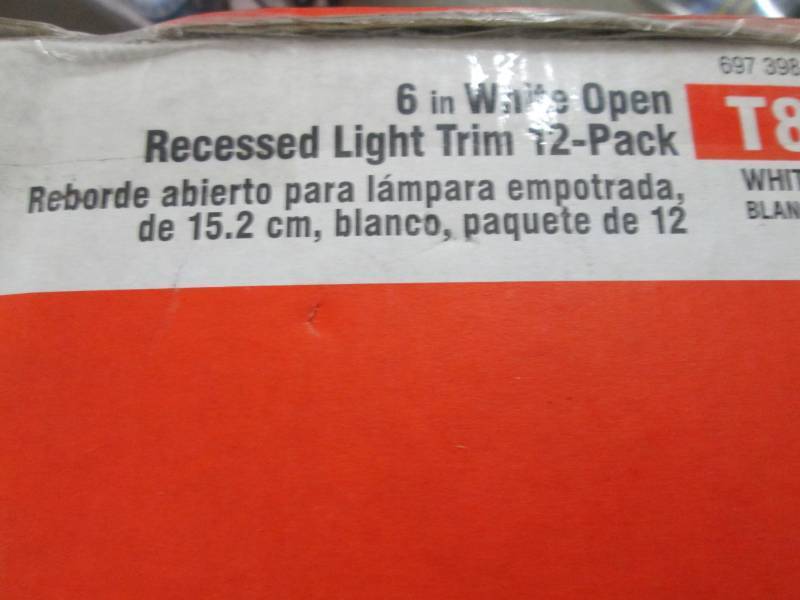 lot 165 image: Commercial Electric 6 inch R40 Whit...