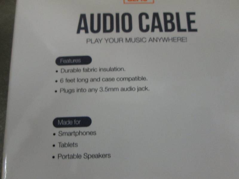 lot 74 image: Case of 48 Gems 6 ft Bright Blue Br...