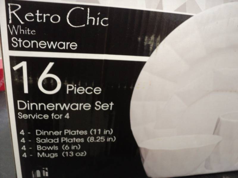 16 piece Retro Chic White Dinnerwar...