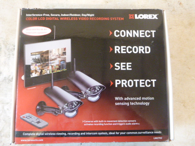 lot 8 image: Lorex Color LCD Digital Wireless Video Recording System