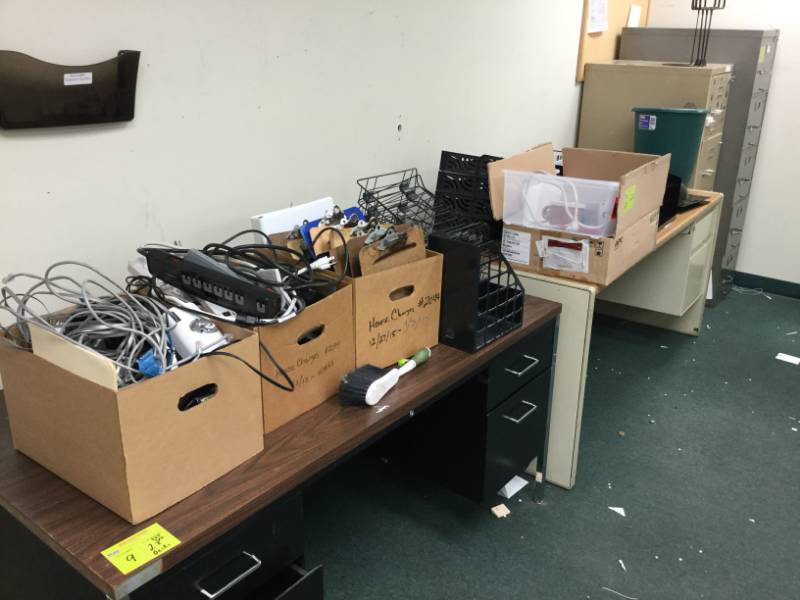 lot 10 image: Misc, Office Supplies
