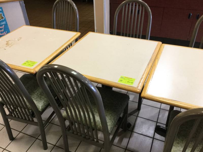 lot 39 image: Table and Chairs