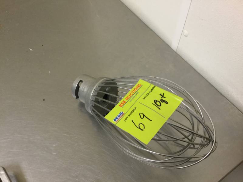 lot 69 image: 10 qt. Mixer Whip
