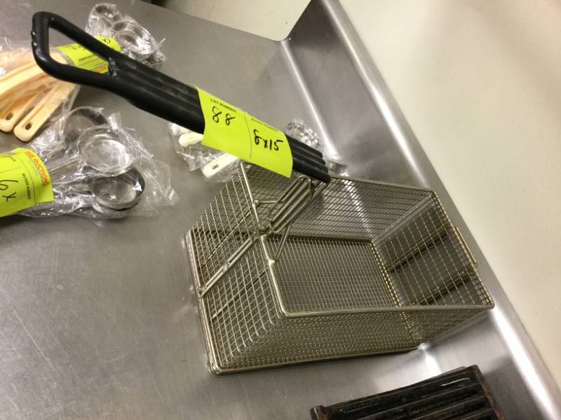 lot 88 image: Fryer Basket