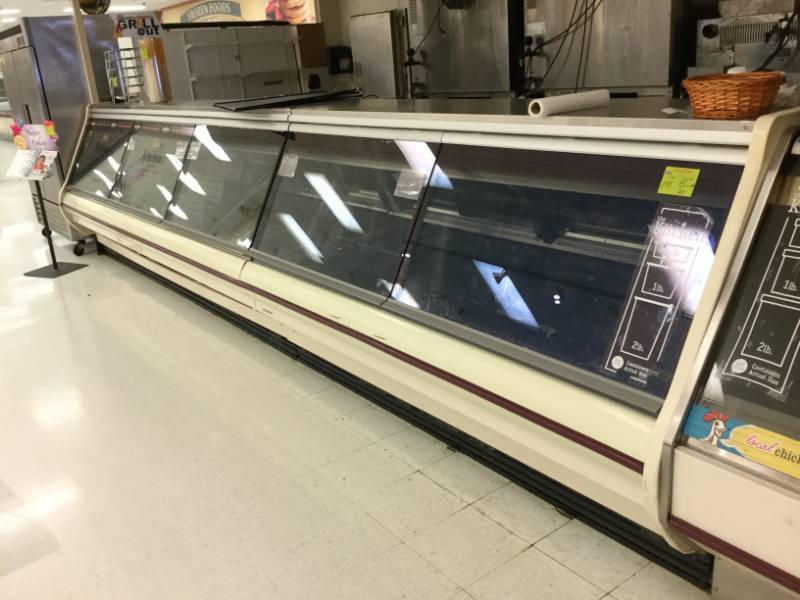 lot 144 image: HillPhoenix OSGF Service DeliMeat Case
