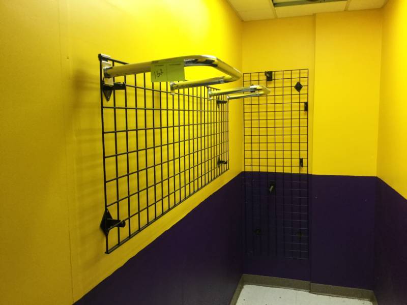 lot 162 image: Wall Racks