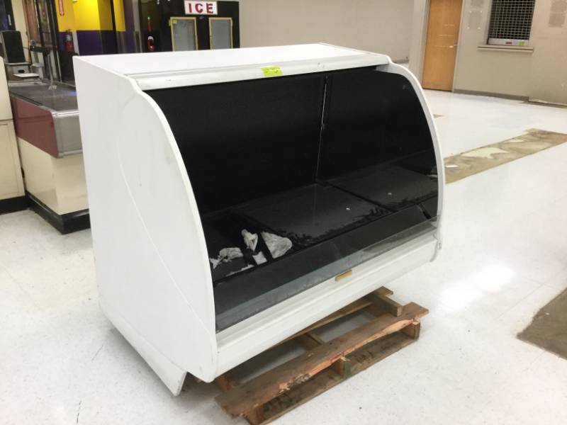 lot 169 image: Structural Concepts HV56RSS Self Contained Open Refrigerated Case