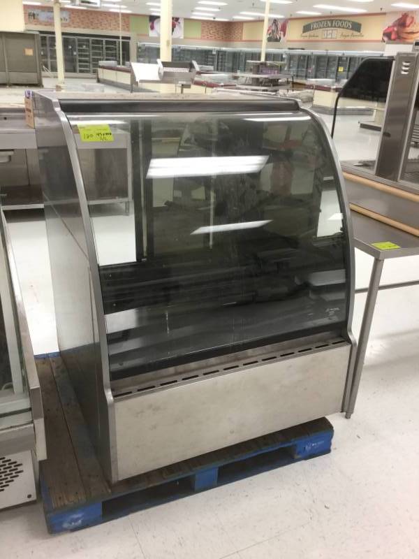 lot 180 image: Structural Concepts HV38R Service Deli Case