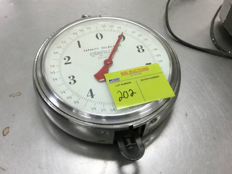 lot 202 image: Produce Scale