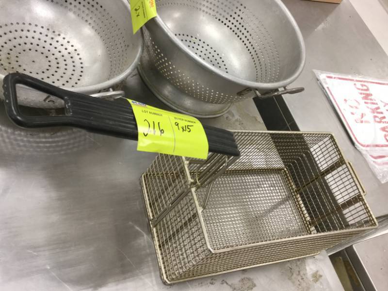 lot 216 image: Fryer Basket
