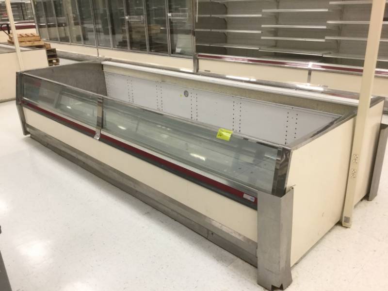lot 261 image: 12 Tyler XDWFC 55 Island Freezer