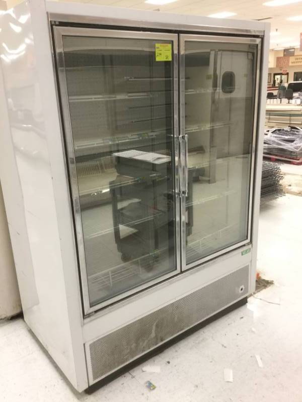 lot 274 image: Zero Zone RI-2SMZP26 Glass Freezer