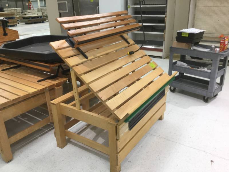 lot 291 image: Produce Tilting Table