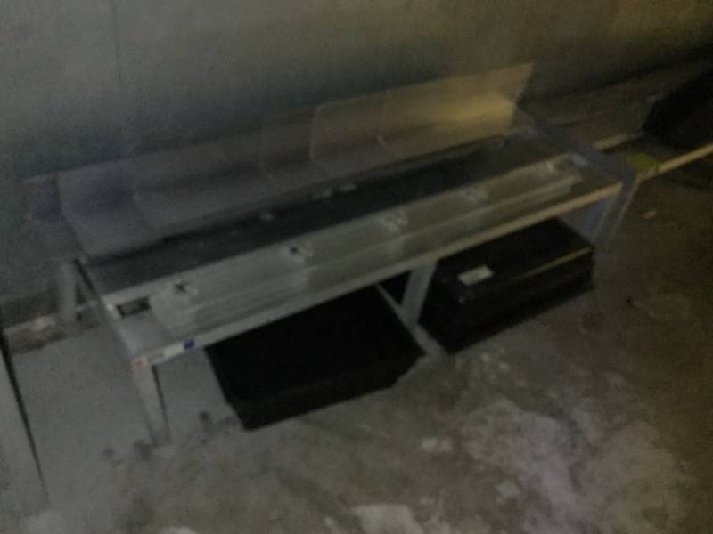 lot 319 image: Aluminum Dunnage Rack