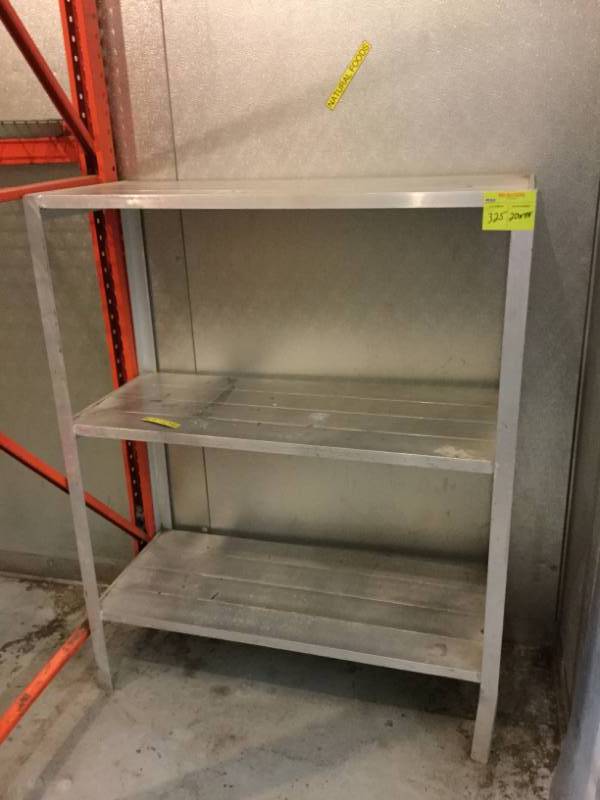 lot 325 image: Aluminum Storage Rack