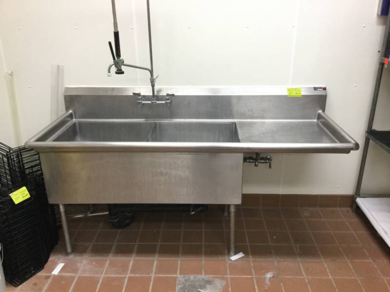 lot 351 image: 2 Compartment Stainless Sink