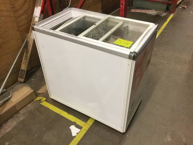 lot 379 image: Glass Top Freezer
