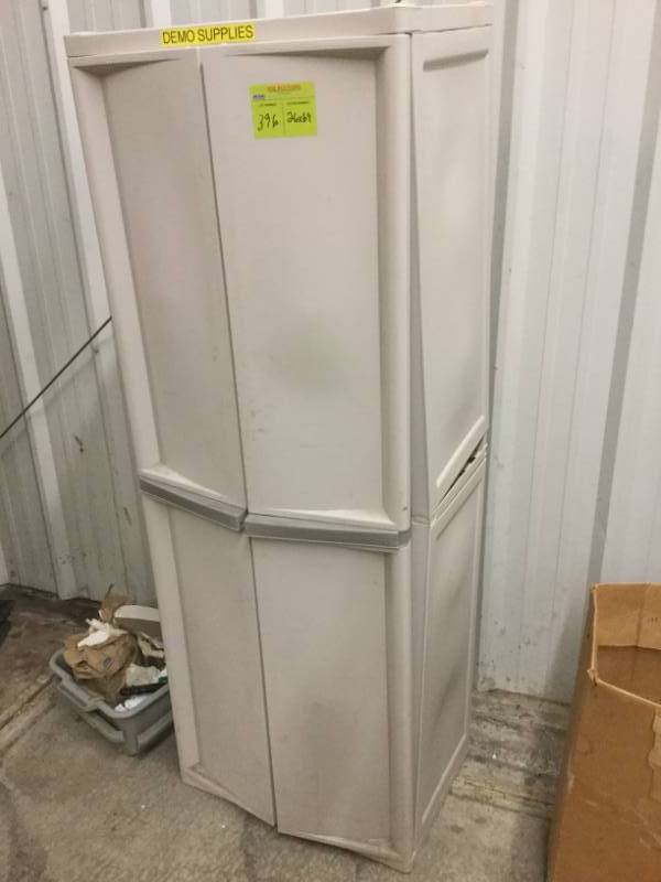 lot 396 image: Storage Cabinet