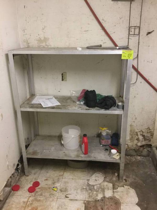 lot 416 image: Aluminum Storage Rack
