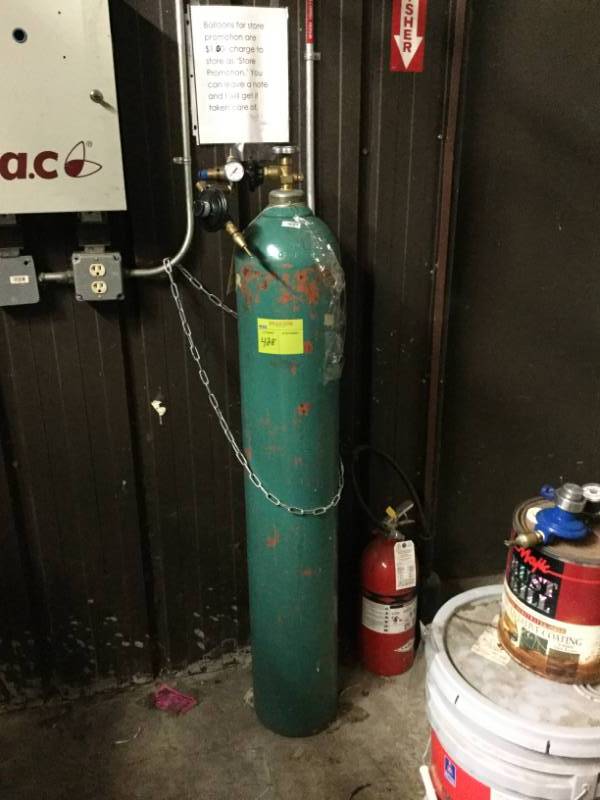 lot 428 image: Helium Tank and Regulator