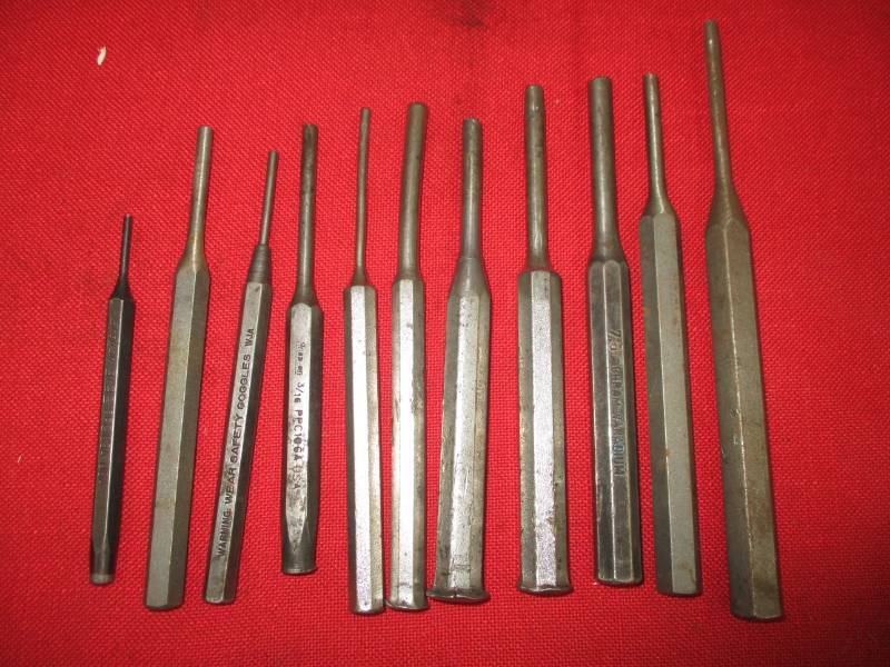 lot 31 image: Center punches