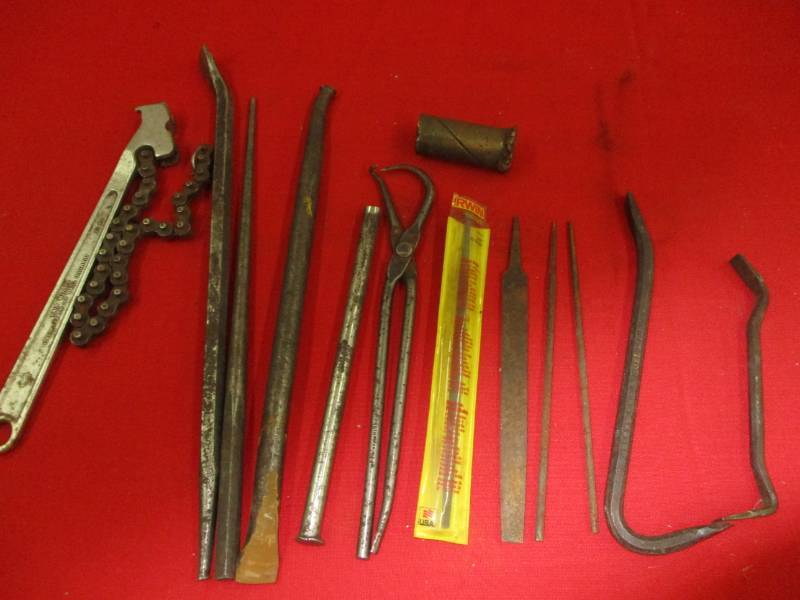 lot 38 image: Tools