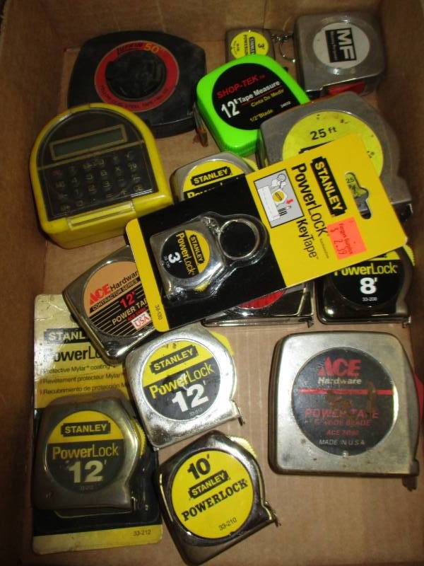 lot 45 image: Box of Tape Measures