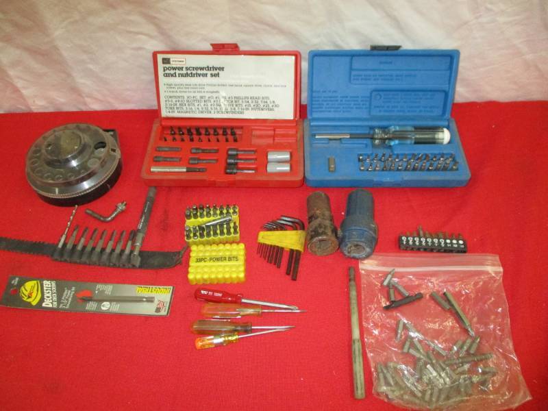 lot 53 image: Power Screwdriver AND Nutdriver Set, Lots of different bits, allen wrenches,Bits Sockets and more