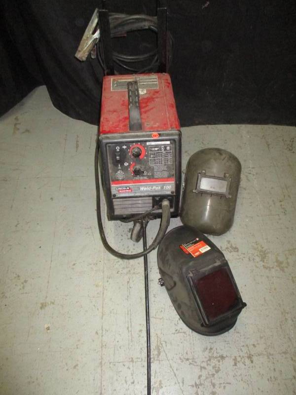 lot 127 image: Lincoln Welder and Helmets