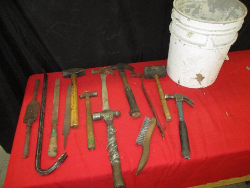 lot 147 image: Misc Tools Hammers, Rubber Mallet, Wire Brush