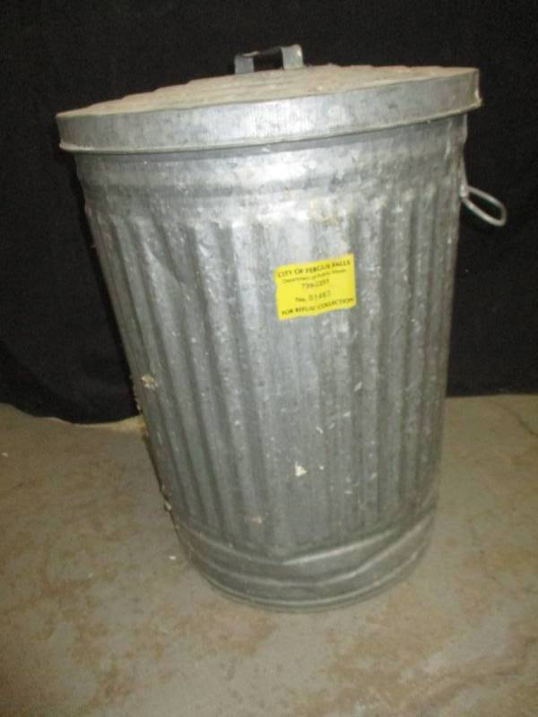 lot 166 image: Garbage Can