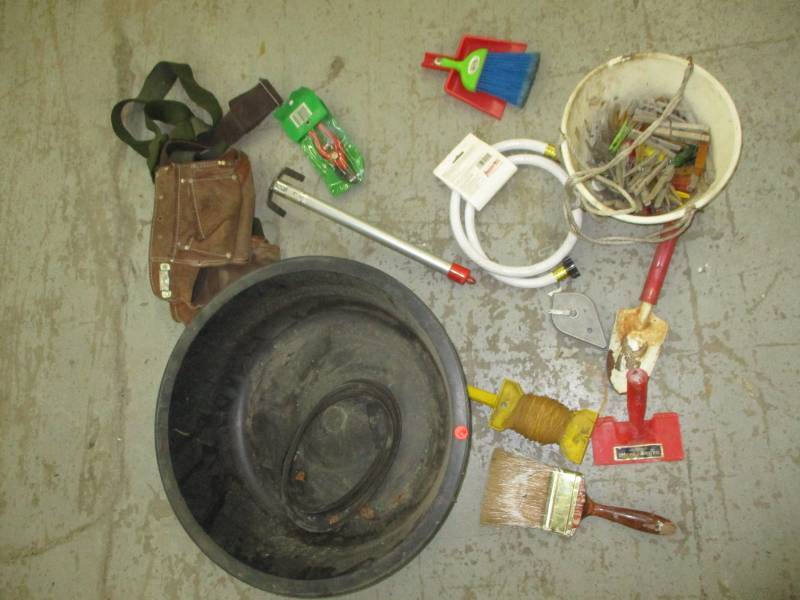 lot 170 image: Hoes, Toolbelts, Paintbrushes, Oilpan, Rake