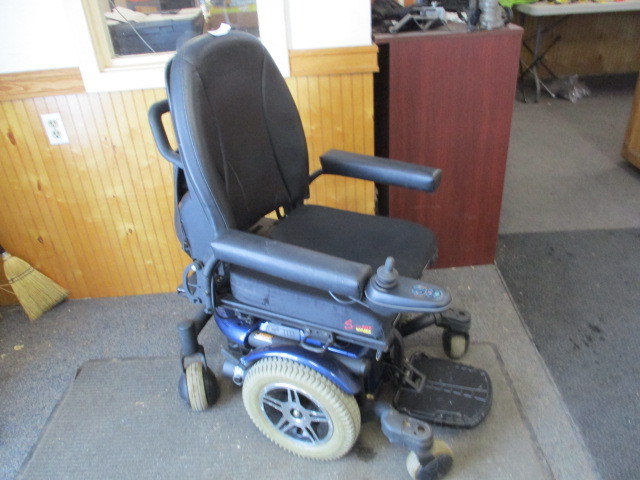 Jazzy 600 Powered Wheel Chair