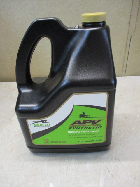 1 Gallon of new Arctic Cat Synthetic Oil