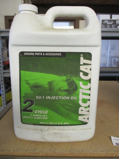 1 Gallon of new Arctic Cat Oil
