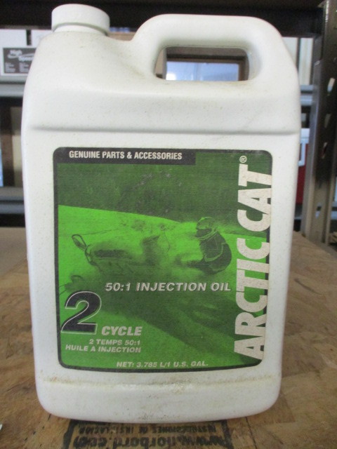 1 Gallon of new Arctic Cat Oil