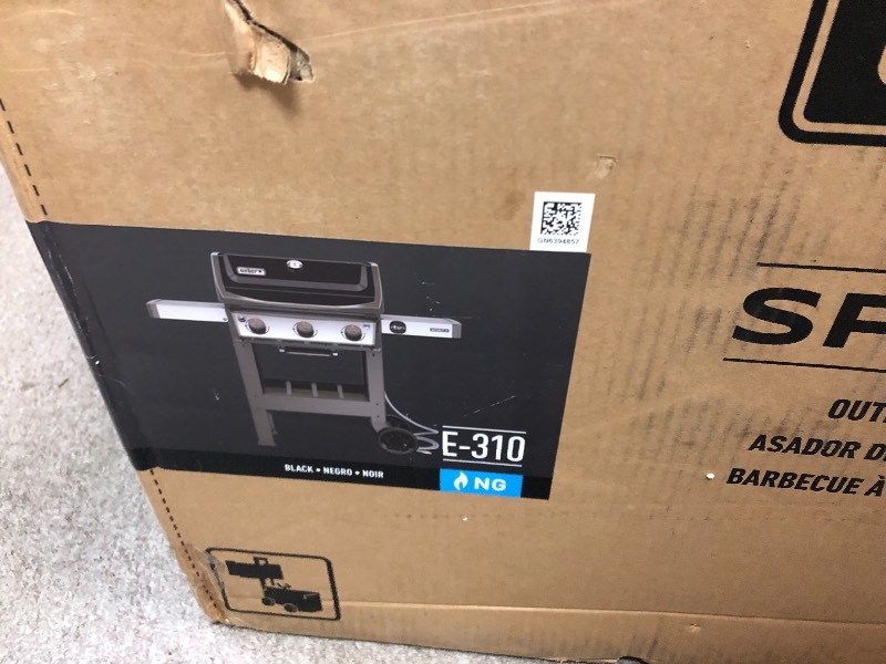 lot 103 image: Weber  Spirit II E-310 3-Burner Natural Gas Grill in Black in good conditions