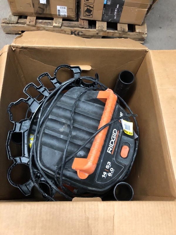lot 108 image: RIDGID  14 Gal. 6.0-Peak HP Wet Dry Vac used in working conditions