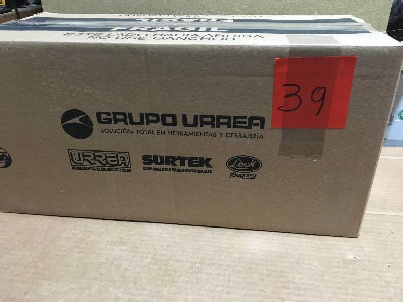 URREA Heavy Duty Metal Tool Box - 17 in. X 7 12 in. X 7 in.not used