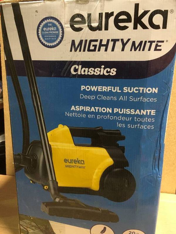 Eureka Mighty Mite Canister Vacuum Cleaner  in like new condition