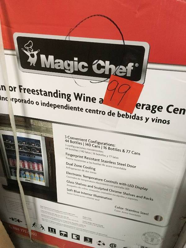 Magic Chef 16-Bottle  77 Can Dual-Zone Wine and Beverage Cooler  in good condition