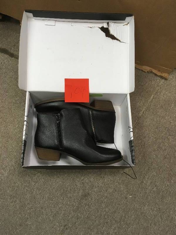Kensie Womens Black Leather Ghita Short Ankle Boots  SIZE 10