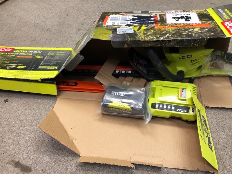 RYOBI  24 in. 40-Volt Lithium-Ion Cordless Hedge Trimmer - 2.6 Ah Battery and Charger Included  not used