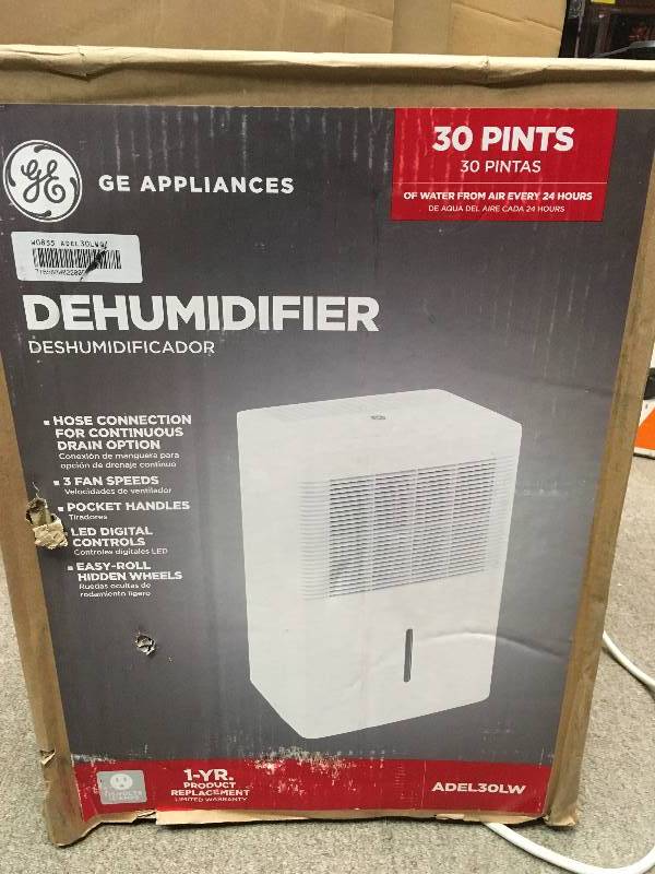 lot 58 image: GE 30 pt. Dehumidifier in like new condition