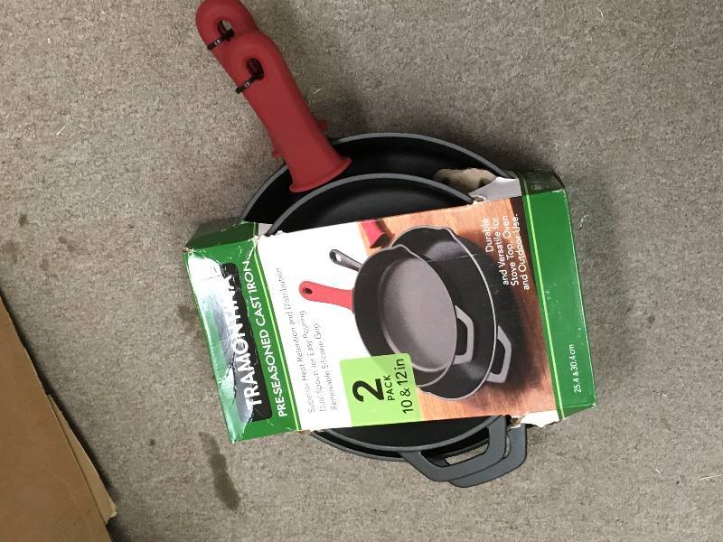 lot 69 image: Tramontina Seasoned Cast Iron Skillets 10 & 12 in like new condition