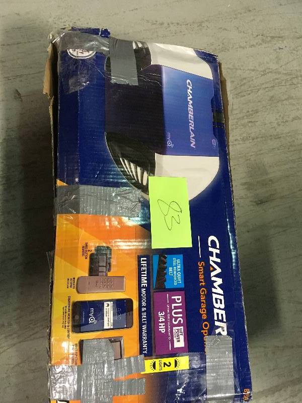 lot 83 image: Gerber MP600 Basic 14-in-1 Multi-Tool in like new condition