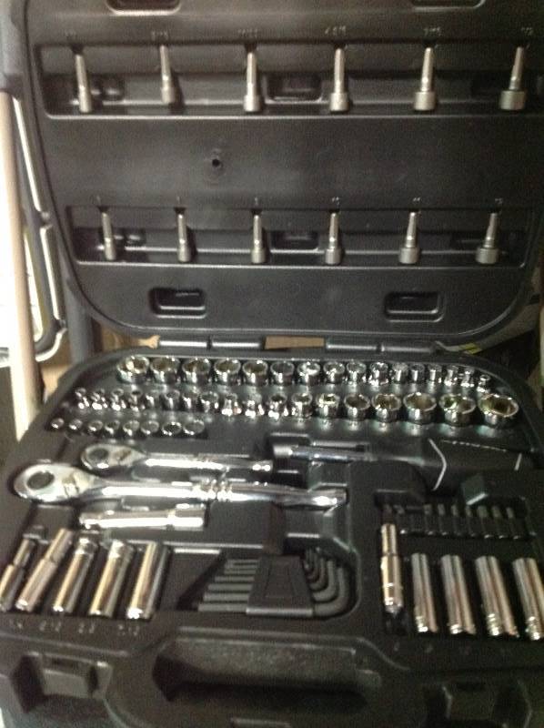 lot 53 image: Husky Mechanics Tool Set (92-Piece)  in like new condition